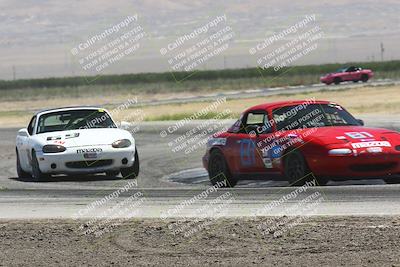 media/Jun-01-2024-CalClub SCCA (Sat) [[0aa0dc4a91]]/Group 3/Race/